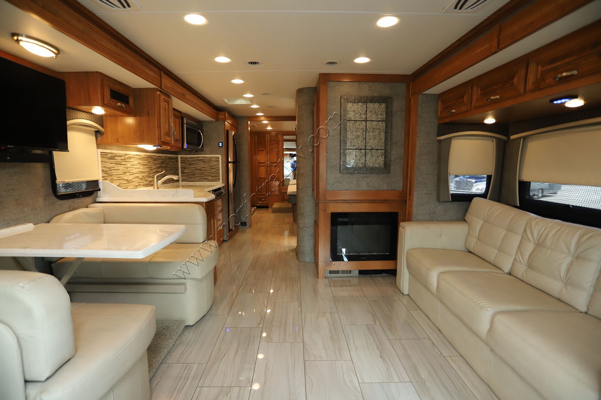 Used 2019 Forest River Berkshire 34QS Class A  For Sale