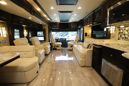 2017 Newmar Dutch Star 4369