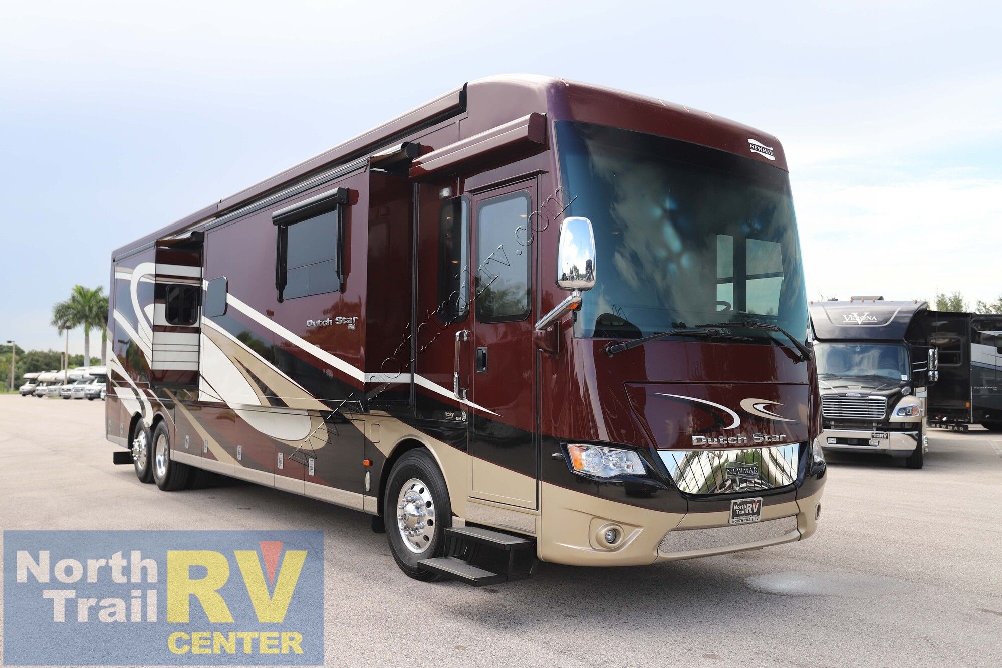 Used 2017 Newmar Dutch Star 4369 Class A  For Sale