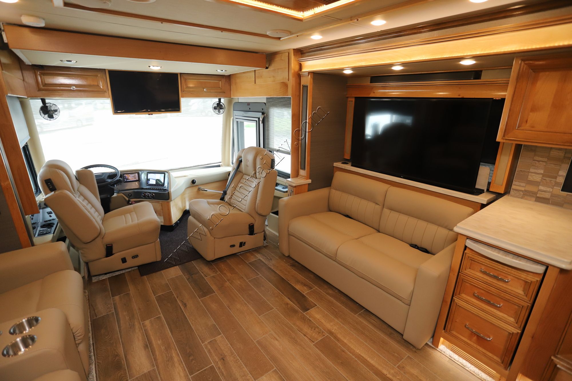 Used 2022 Tiffin Motor Homes Phaeton 37BH Class A  For Sale