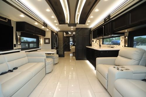 2025 Tiffin Motor Homes Allegro Bus 40IP