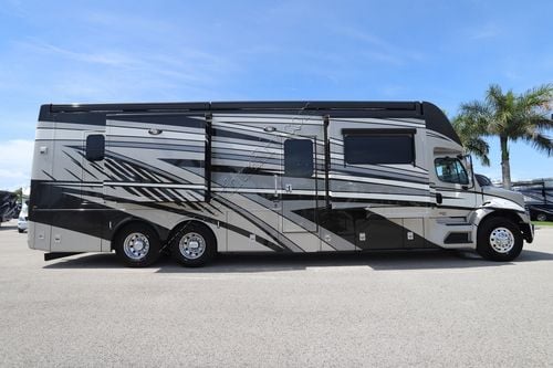 2024 Newmar Supreme Aire 4051