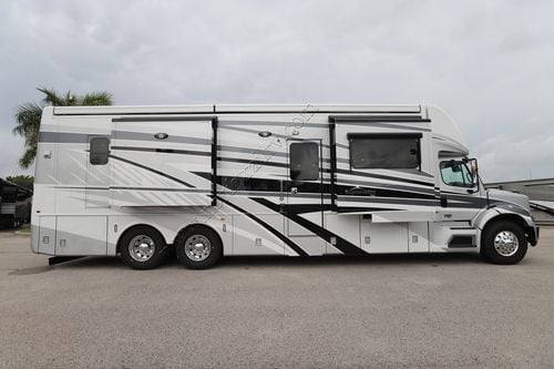 2024 Newmar Supreme Aire 4051