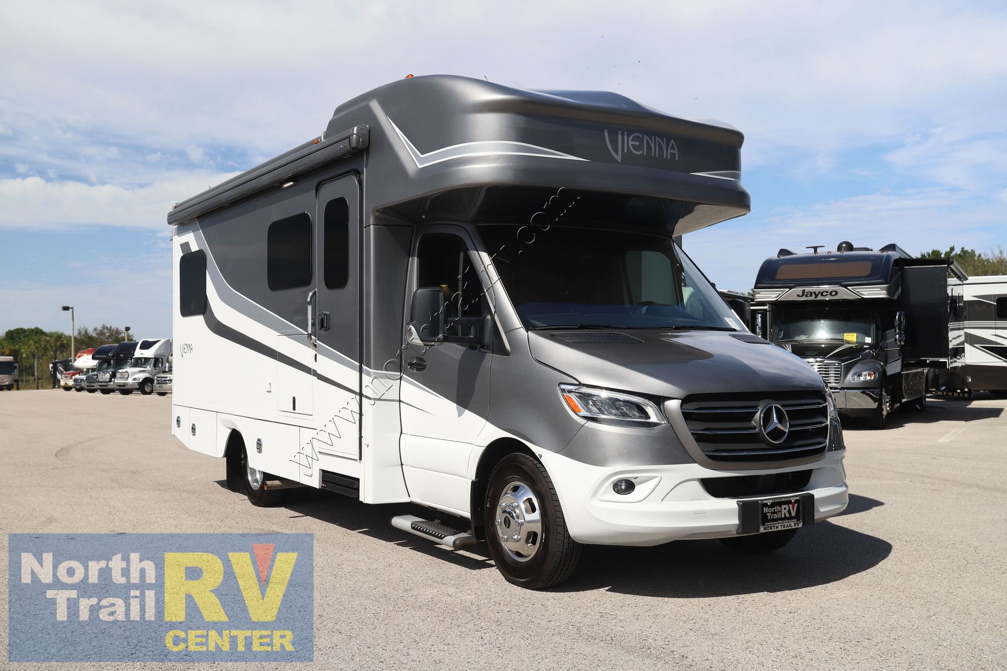 Used 2024 Renegade Rv Vienna 25VTBC Class C  For Sale