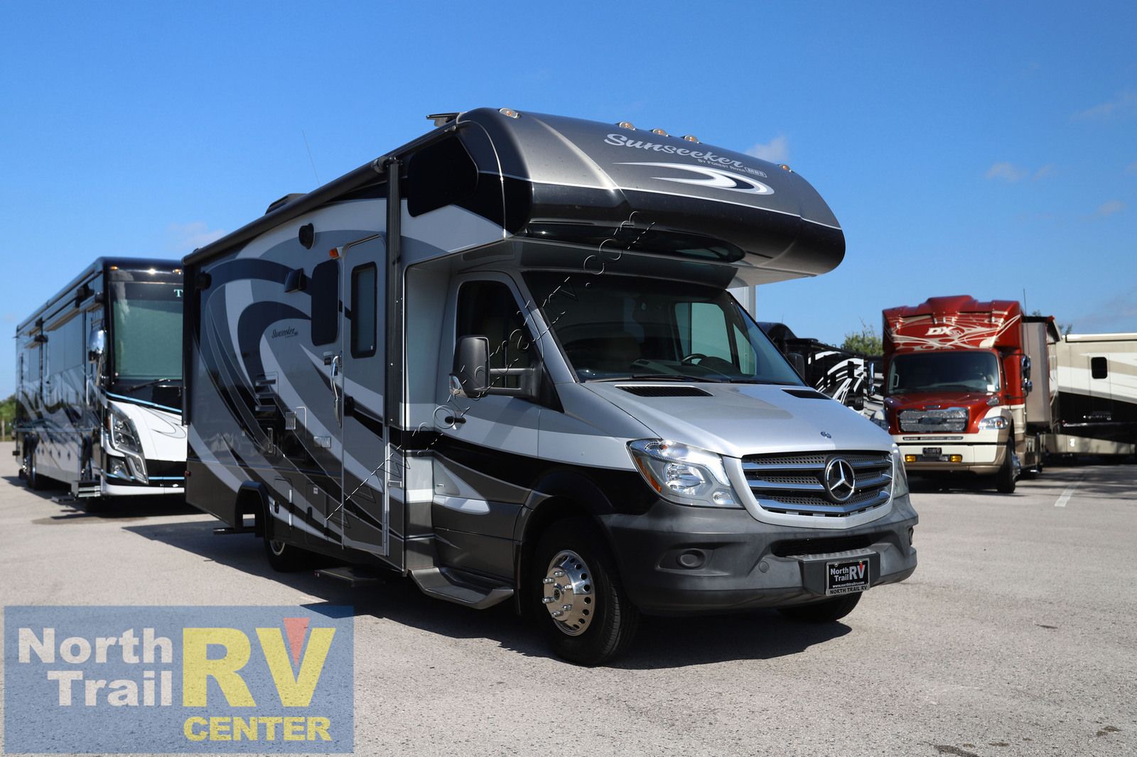 2016 Forest River Sunseeker 2400W 15224-2