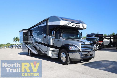 2024 Jayco Seneca 37K