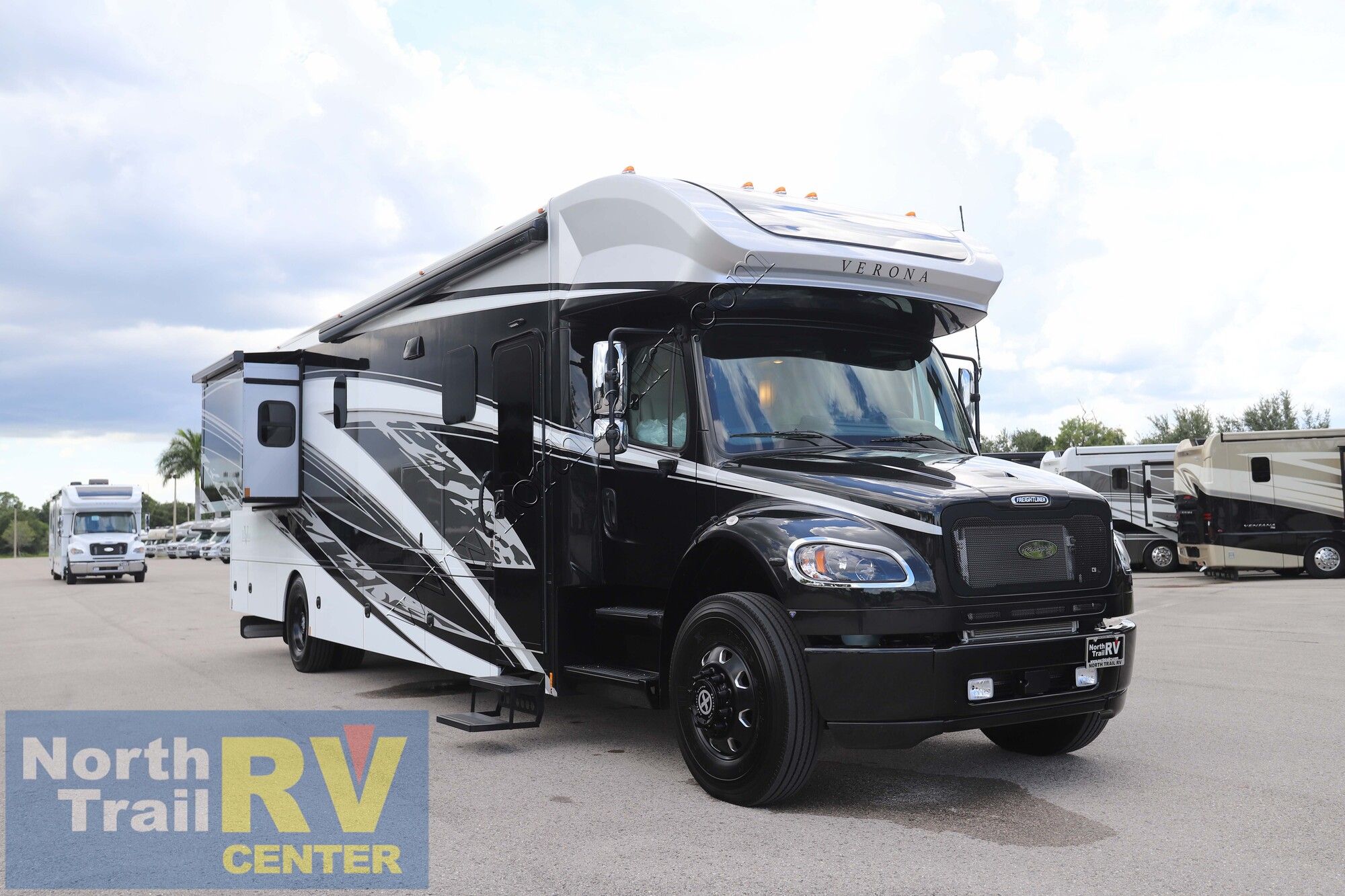 New 2025 Renegade Rv Verona 40VRB Super C  For Sale