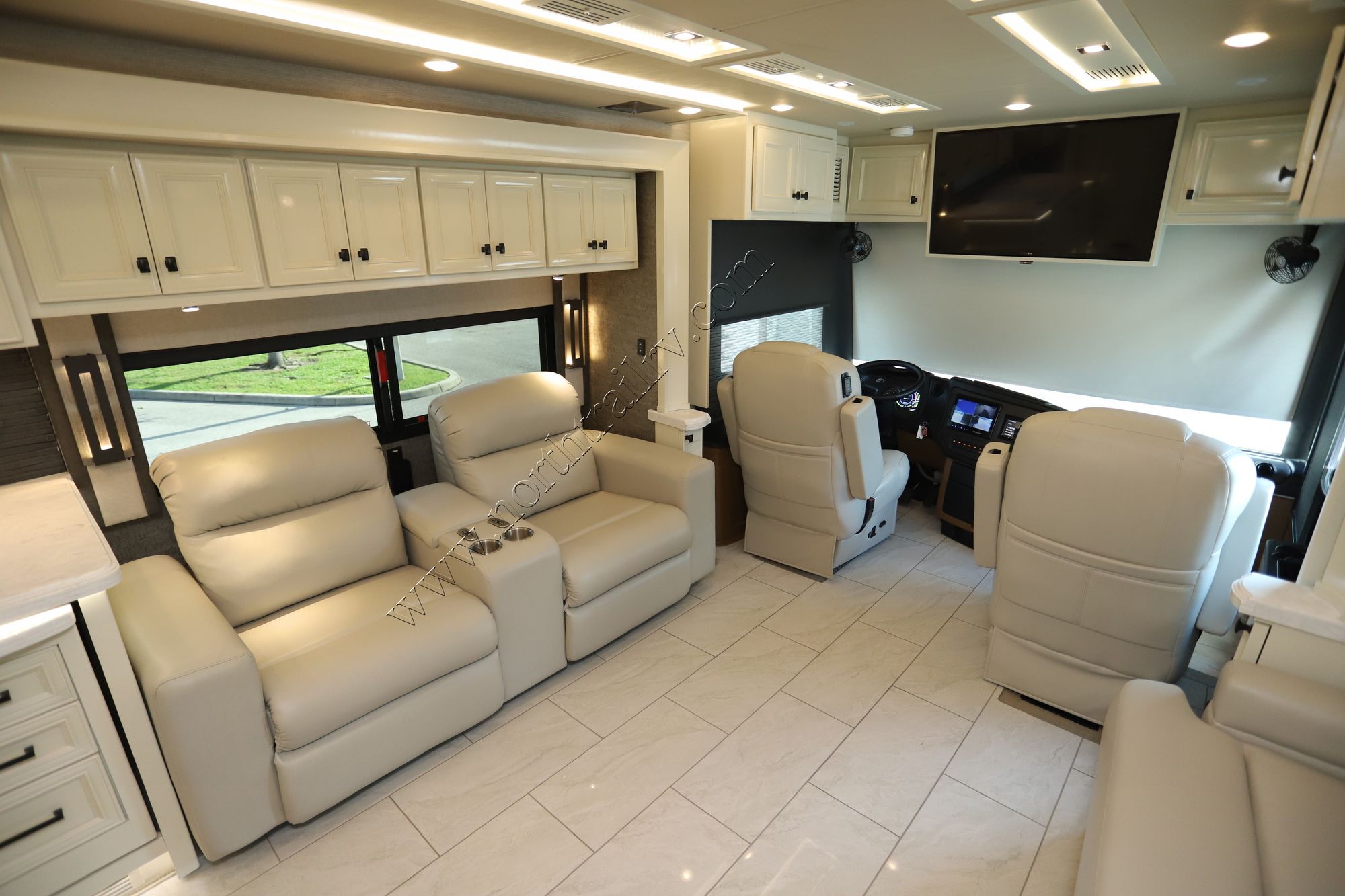 Used 2021 Tiffin Motor Homes Allegro Bus 45OPP Class A  For Sale