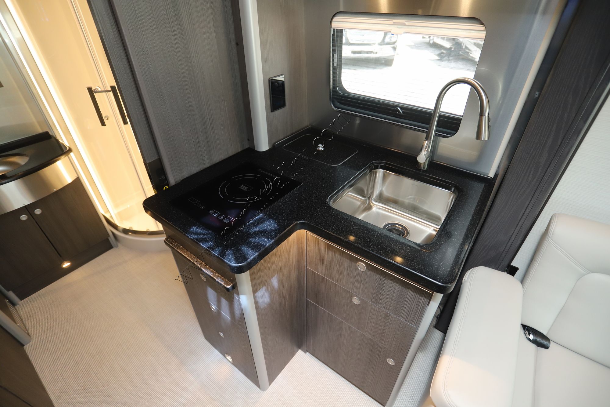 Used 2024 Airstream Atlas MURPHY e Class C  For Sale