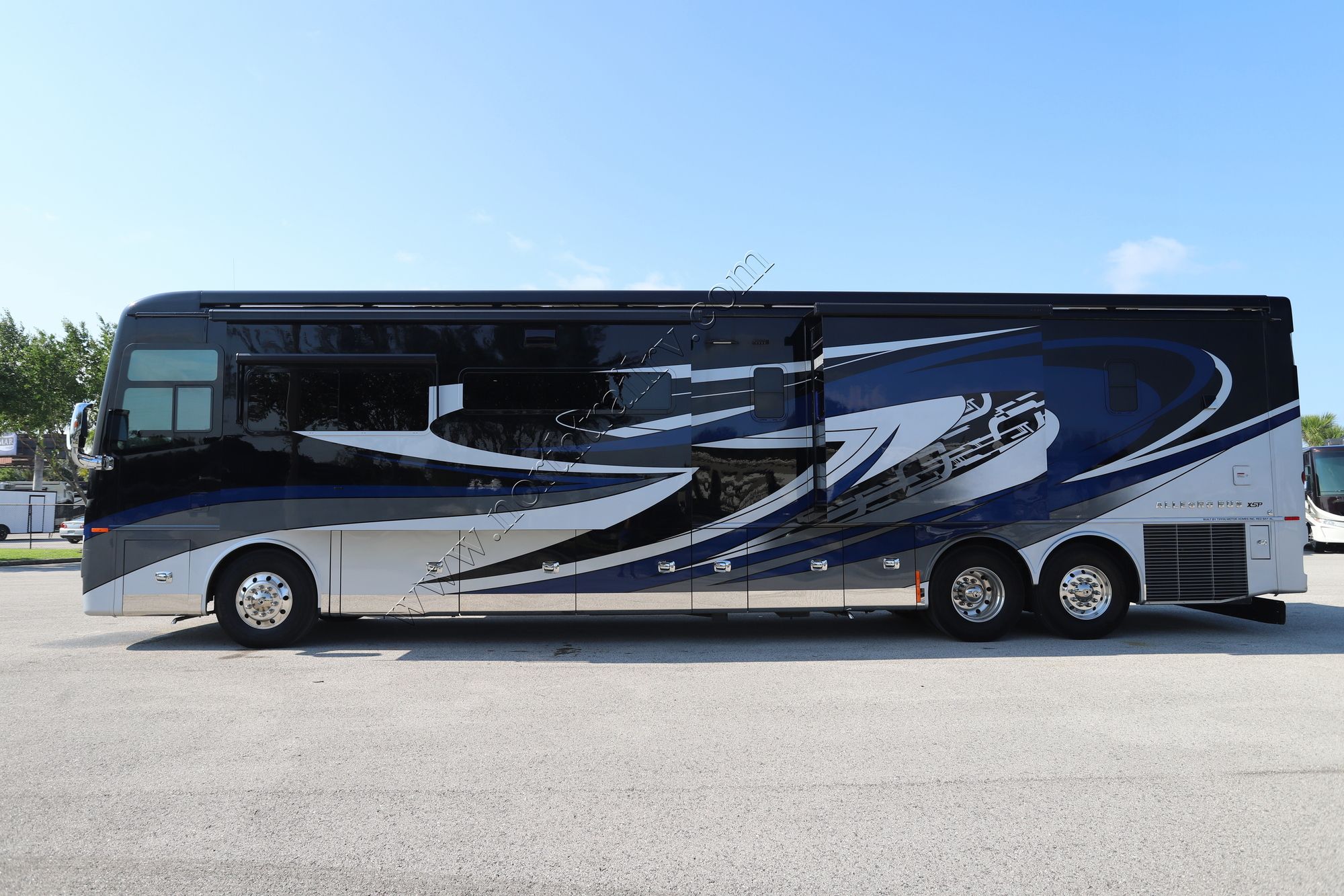 Used 2021 Tiffin Motor Homes Allegro Bus 45OPP Class A  For Sale