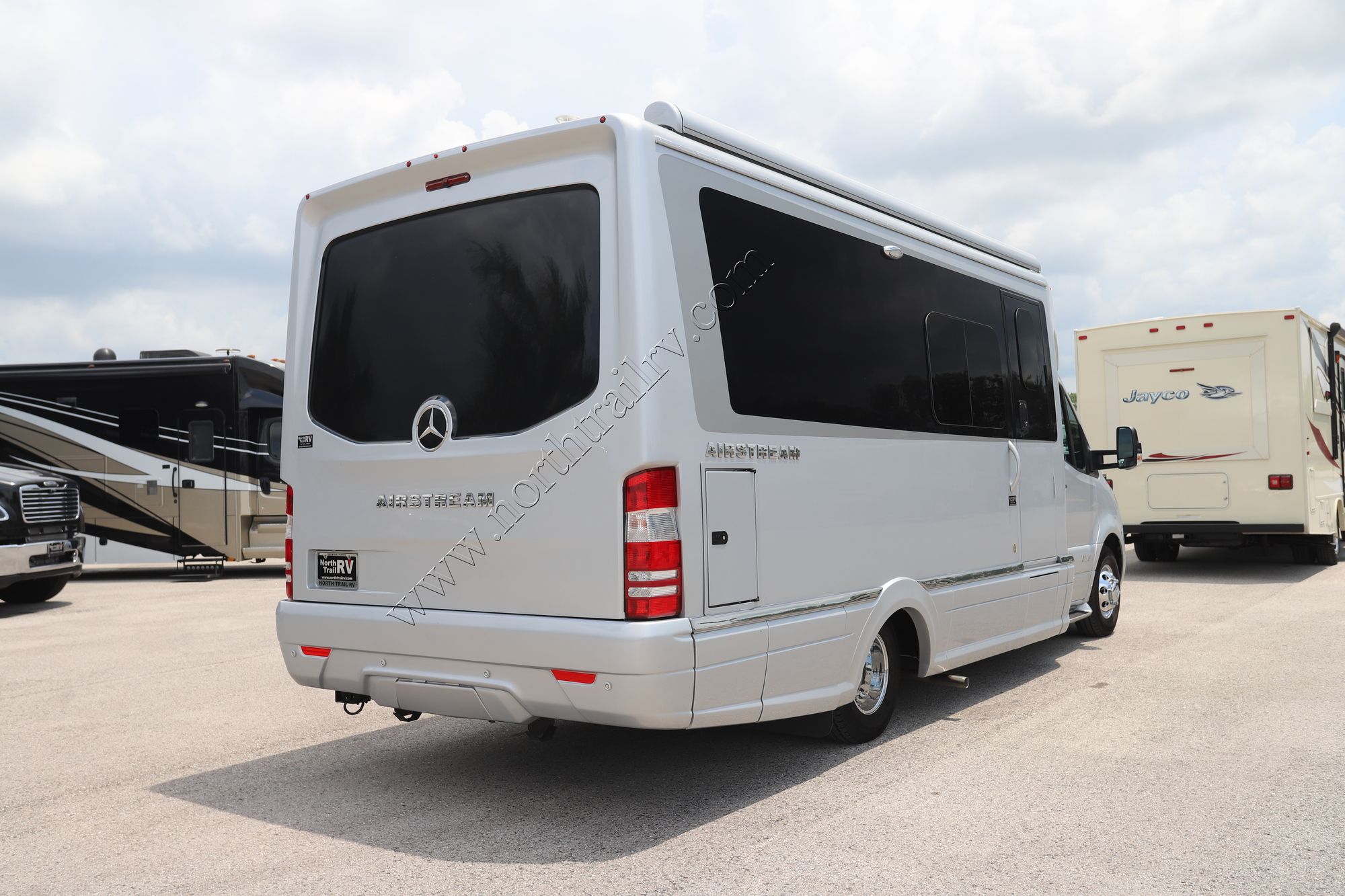 Used 2024 Airstream Atlas 24MB e1 Class C  For Sale