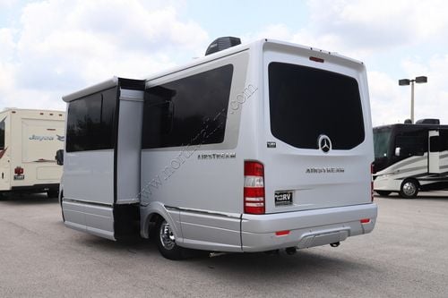 2024 Airstream Atlas 24MB e1