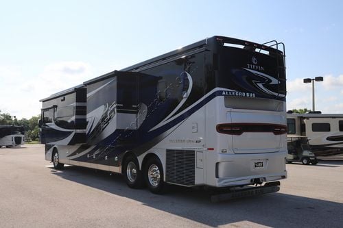 2021 Tiffin Motor Homes Allegro Bus 45OPP