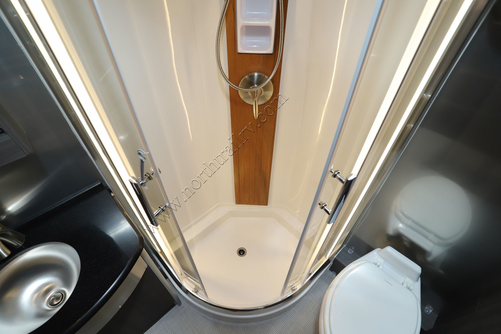 Used 2024 Airstream Atlas 24MB e1 Class C  For Sale