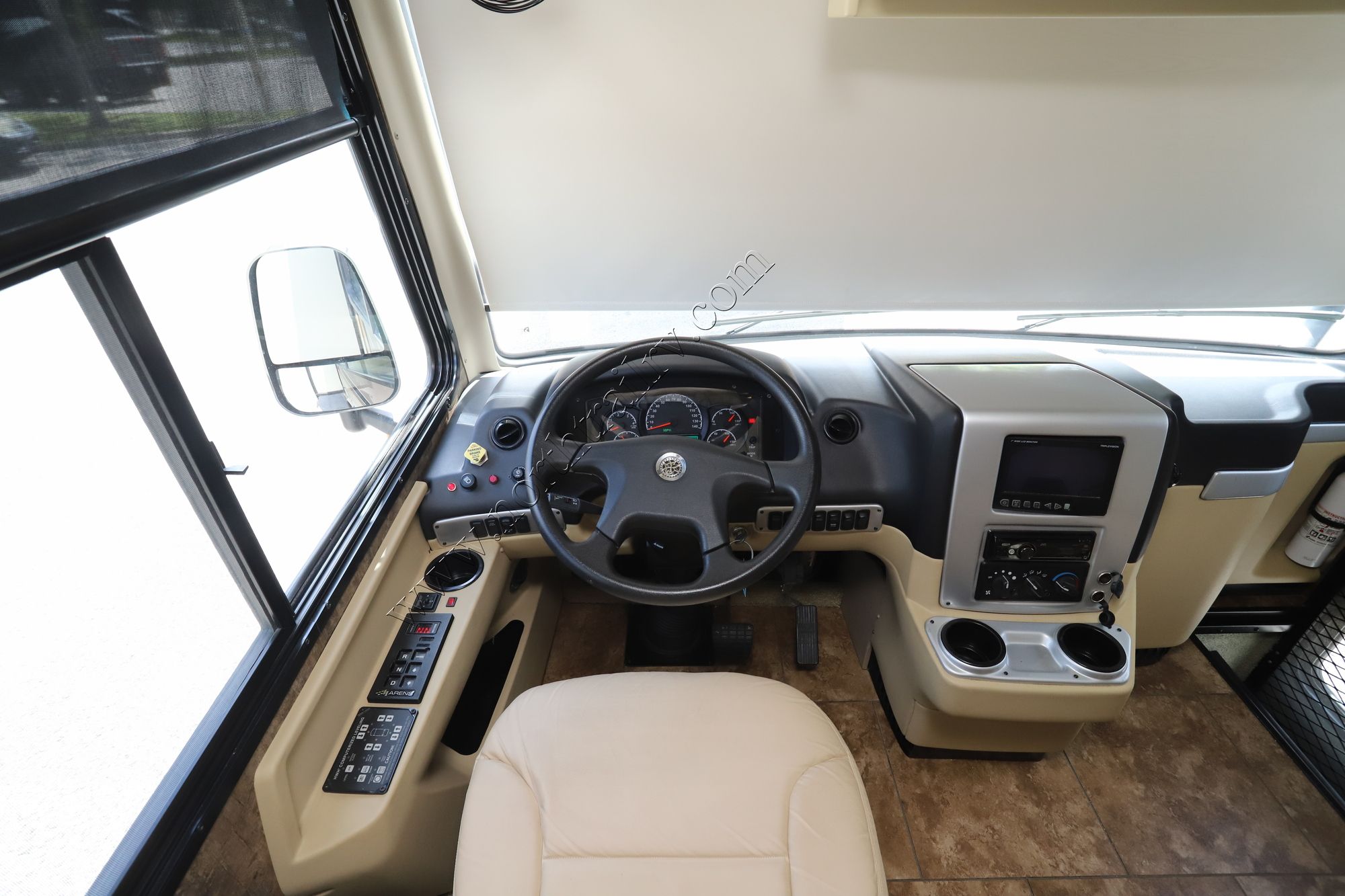 Used 2011 Tiffin Motor Homes Breeze 28BR Class A  For Sale