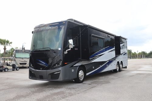 2025 Tiffin Motor Homes Phaeton 44OH