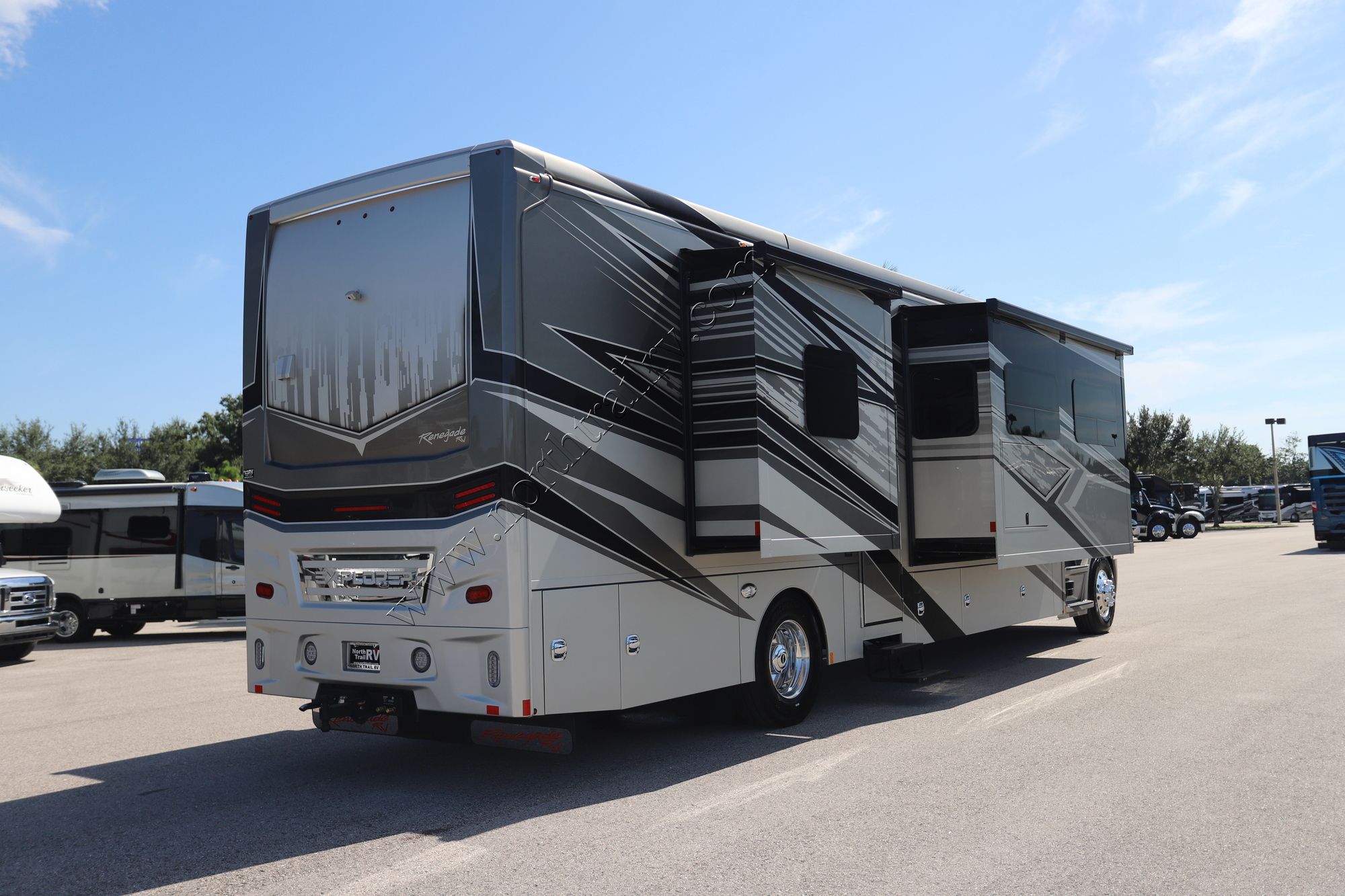 New 2025 Renegade Rv Explorer 40ERB Super C  For Sale