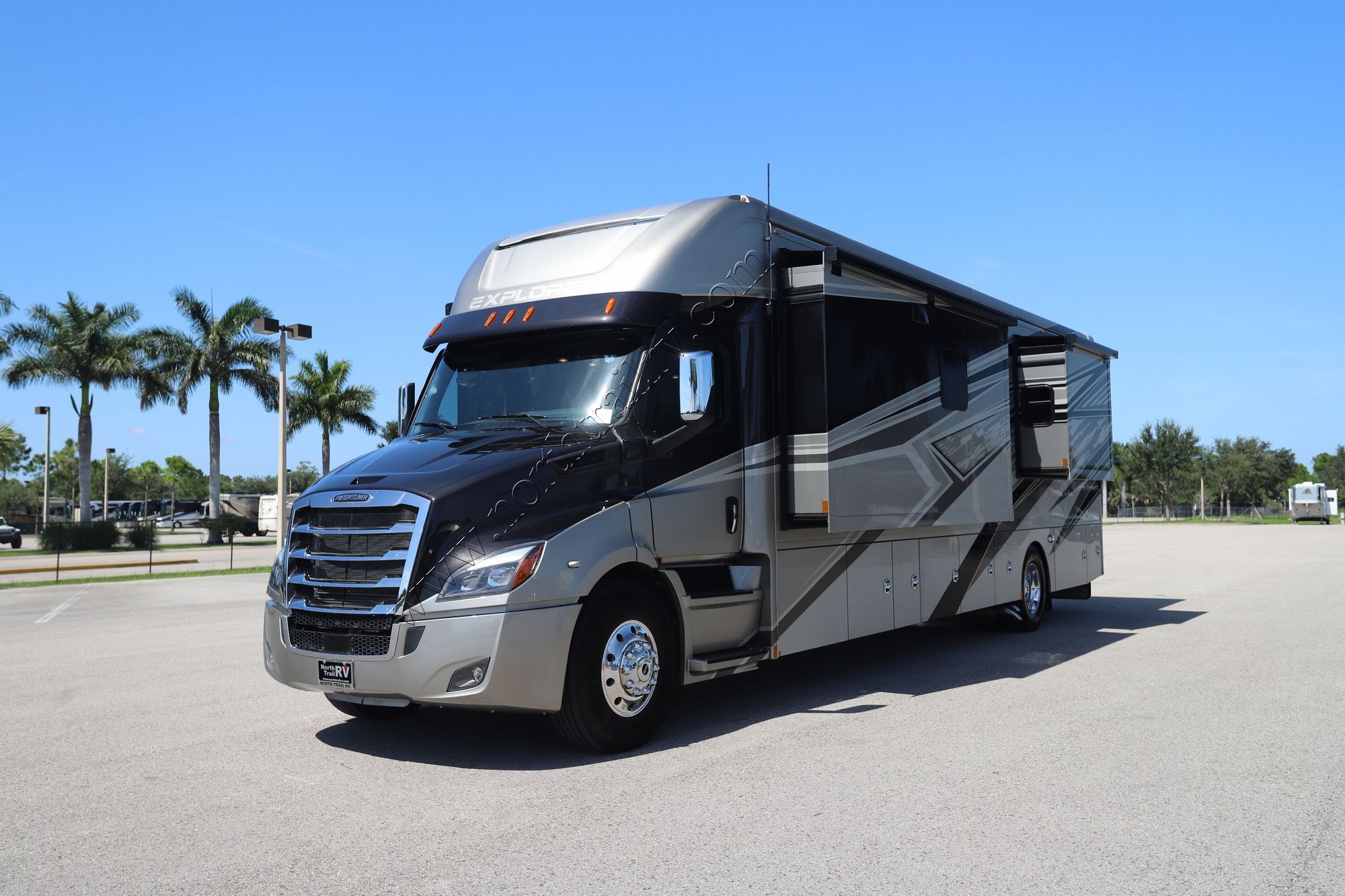 New 2025 Renegade Rv Explorer 40ERB Super C  For Sale