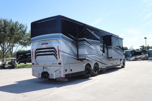 2025 Renegade Rv Xl 45DBM Super C