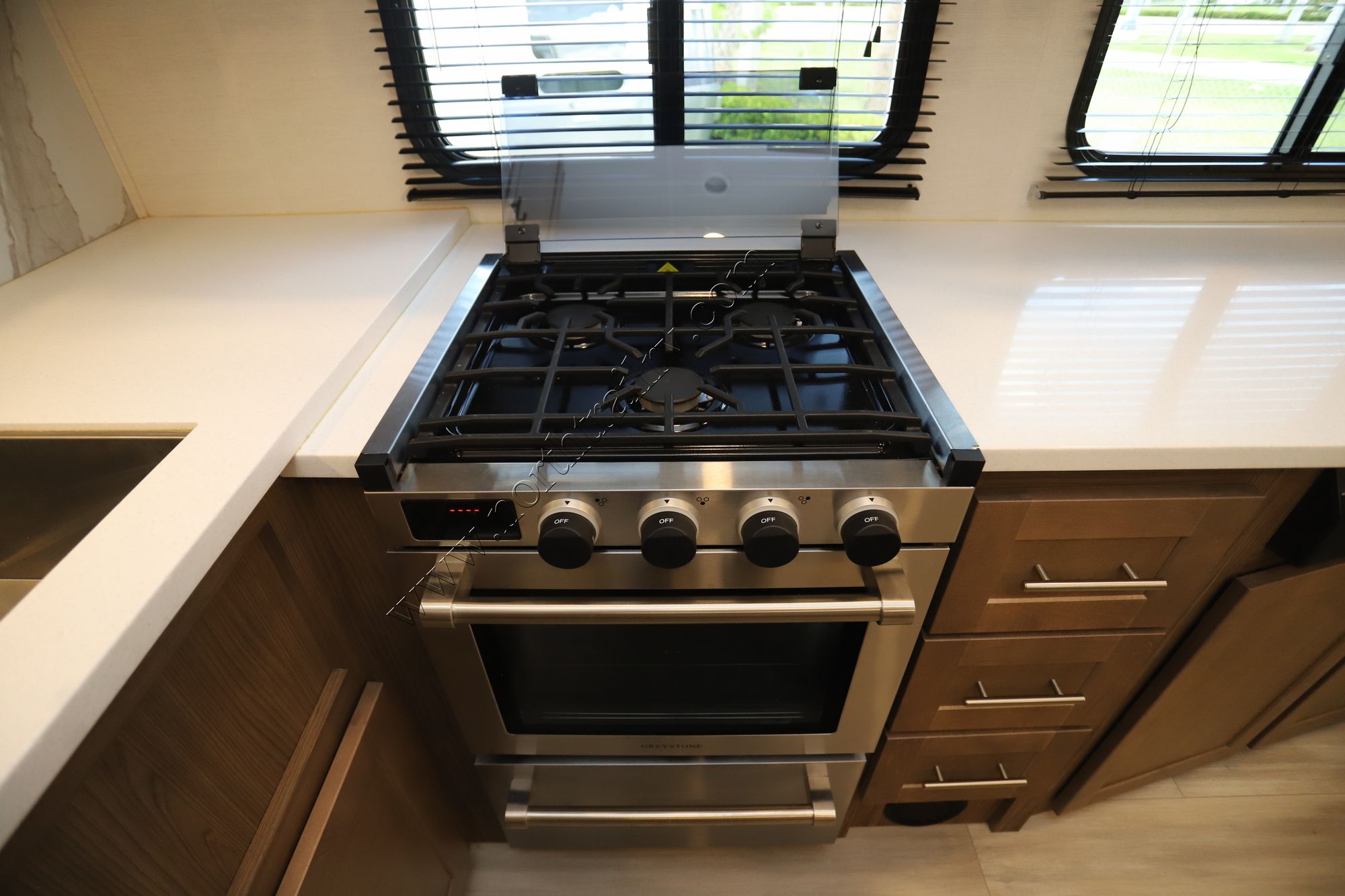 Used 2024 Alliance Avenue All-Access 26RD Fifth Wheel  For Sale