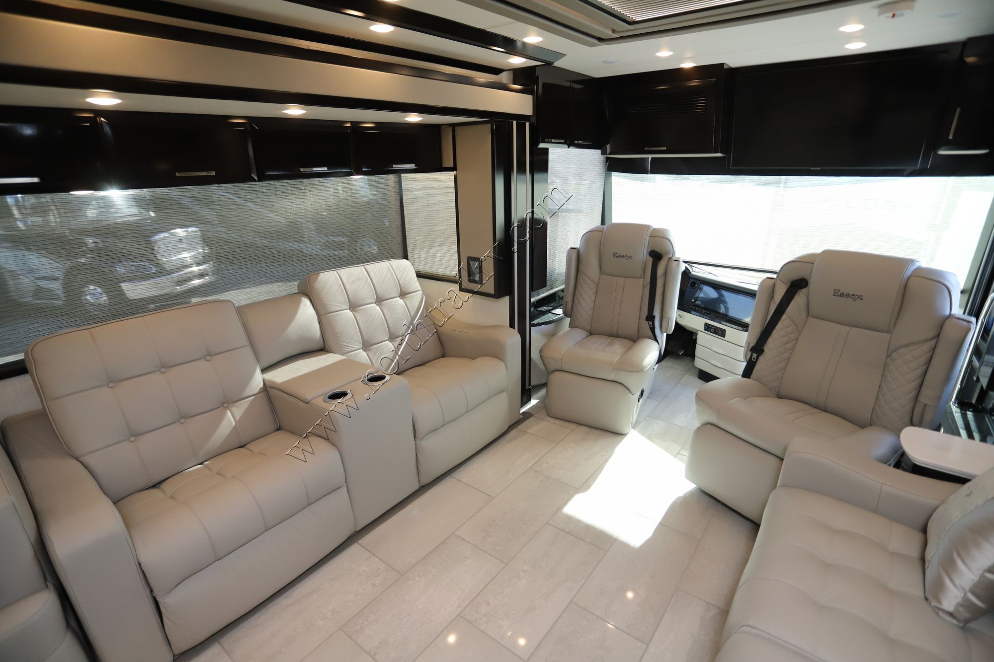 New 2025 Newmar Essex 4551 Class A  For Sale