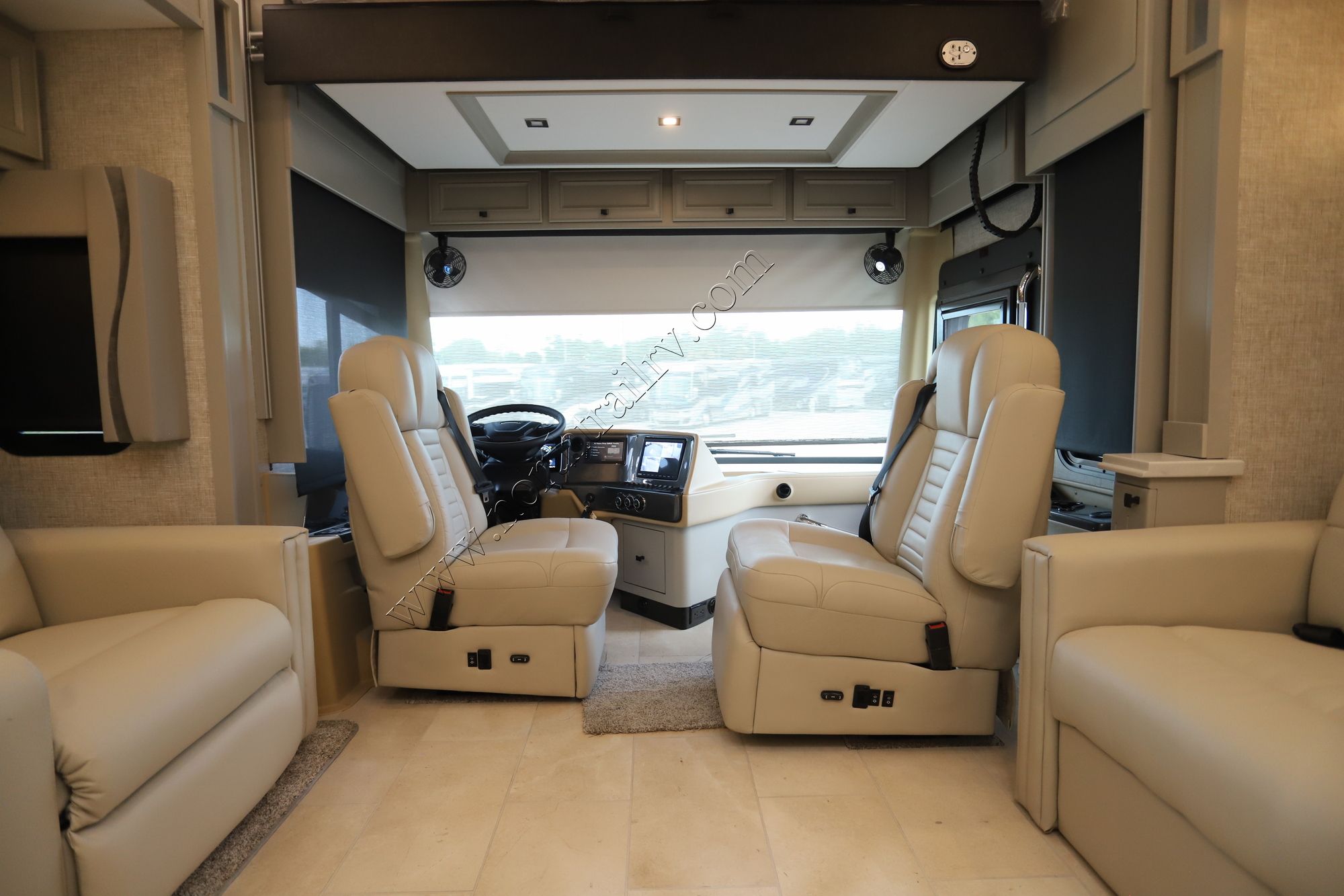 New 2025 Tiffin Motor Homes Phaeton 37BH Class A  For Sale