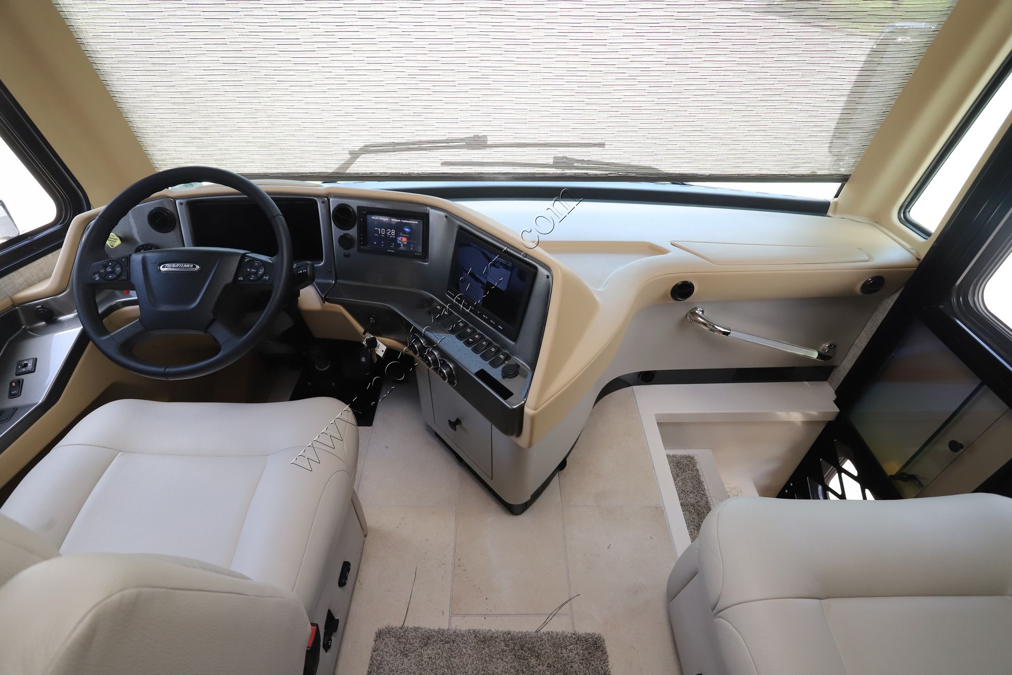 New 2025 Tiffin Motor Homes Phaeton 37BH Class A  For Sale