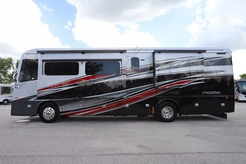 2025 Tiffin Motor Homes Phaeton 37BH