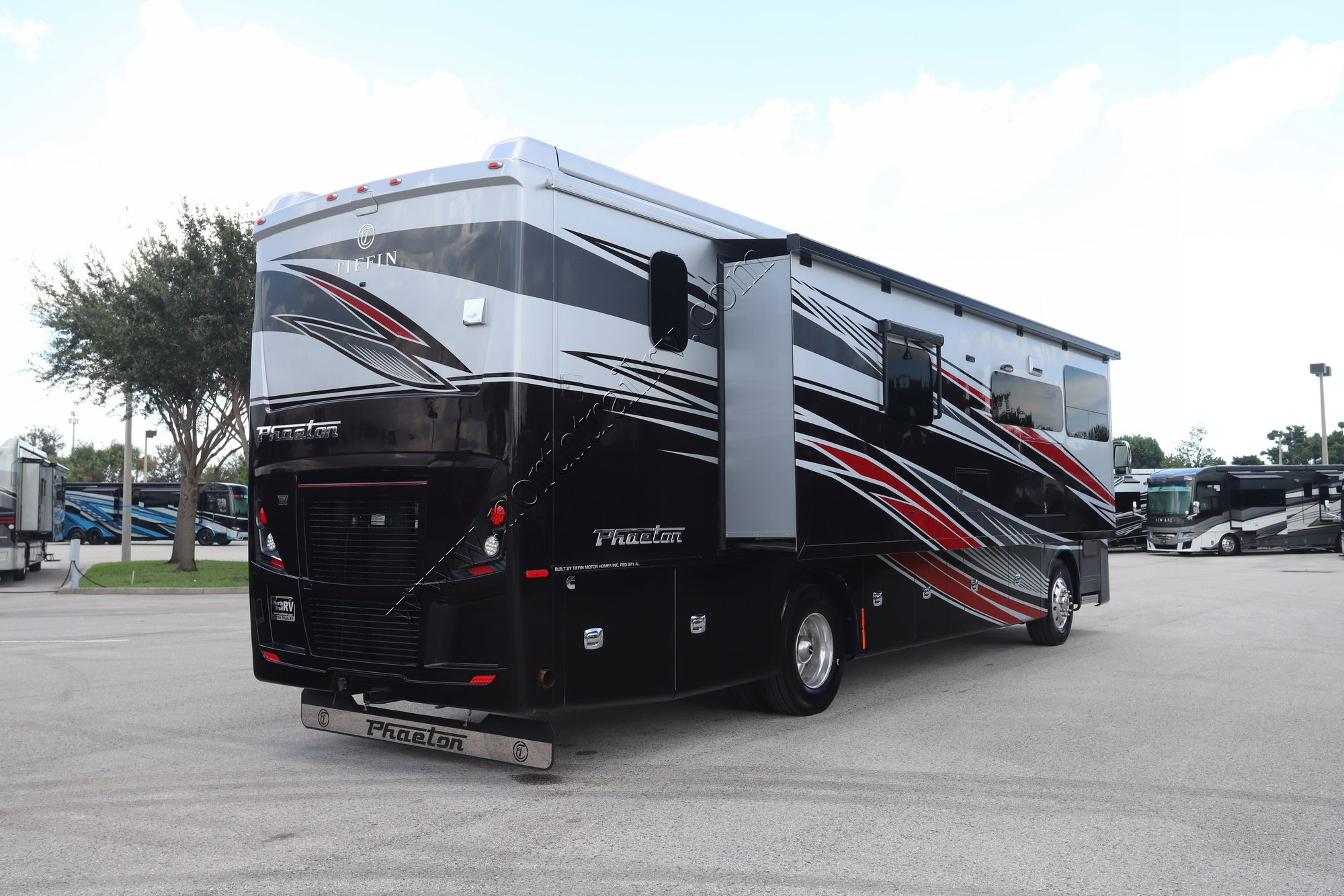 New 2025 Tiffin Motor Homes Phaeton 37BH Class A  For Sale