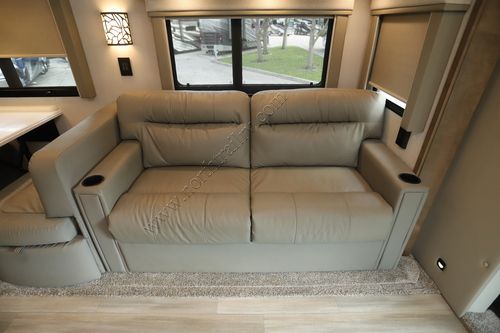 2023 Renegade Rv Valencia 38BB