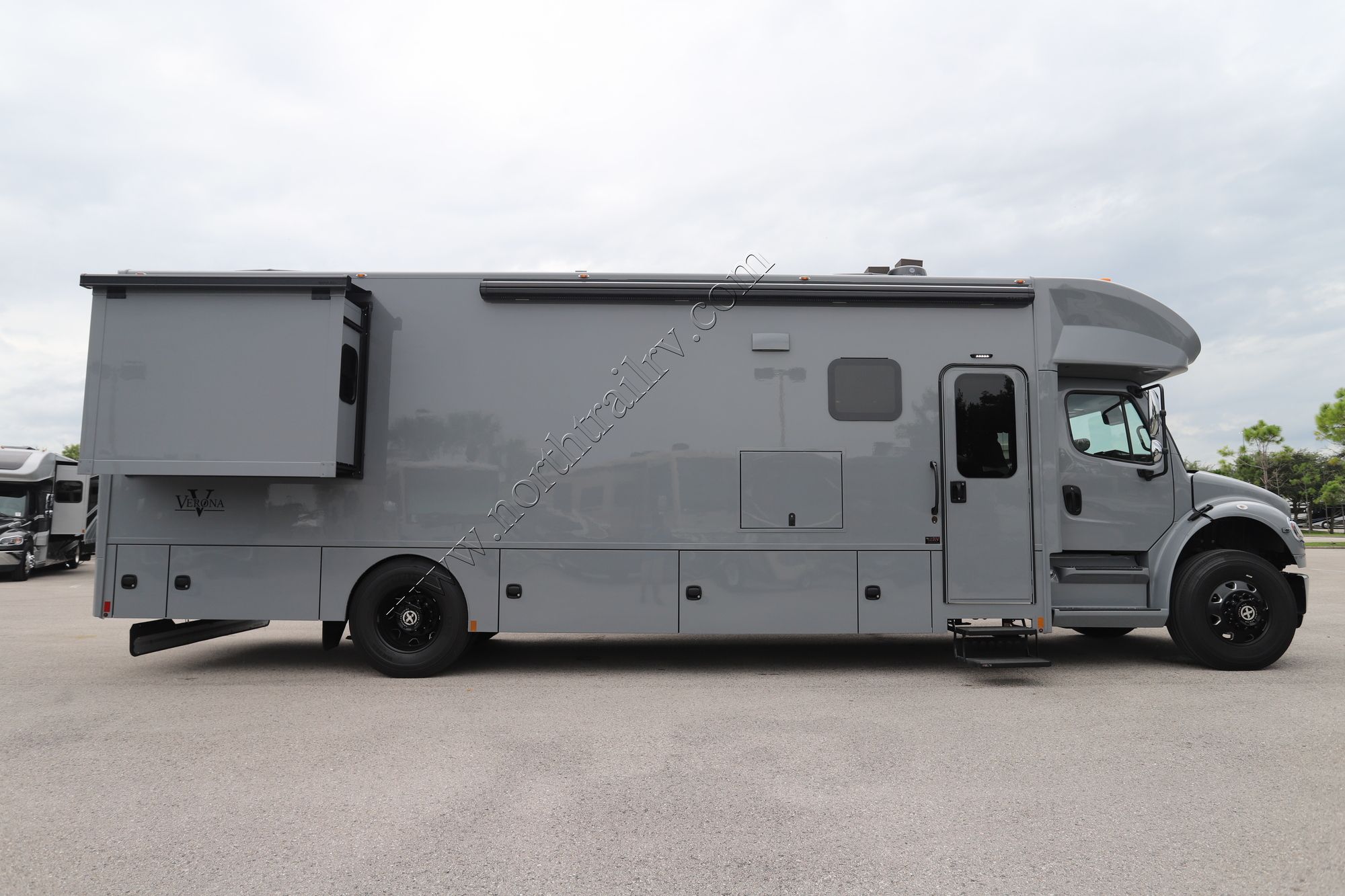 New 2025 Renegade Rv Verona 36VSB Super C  For Sale