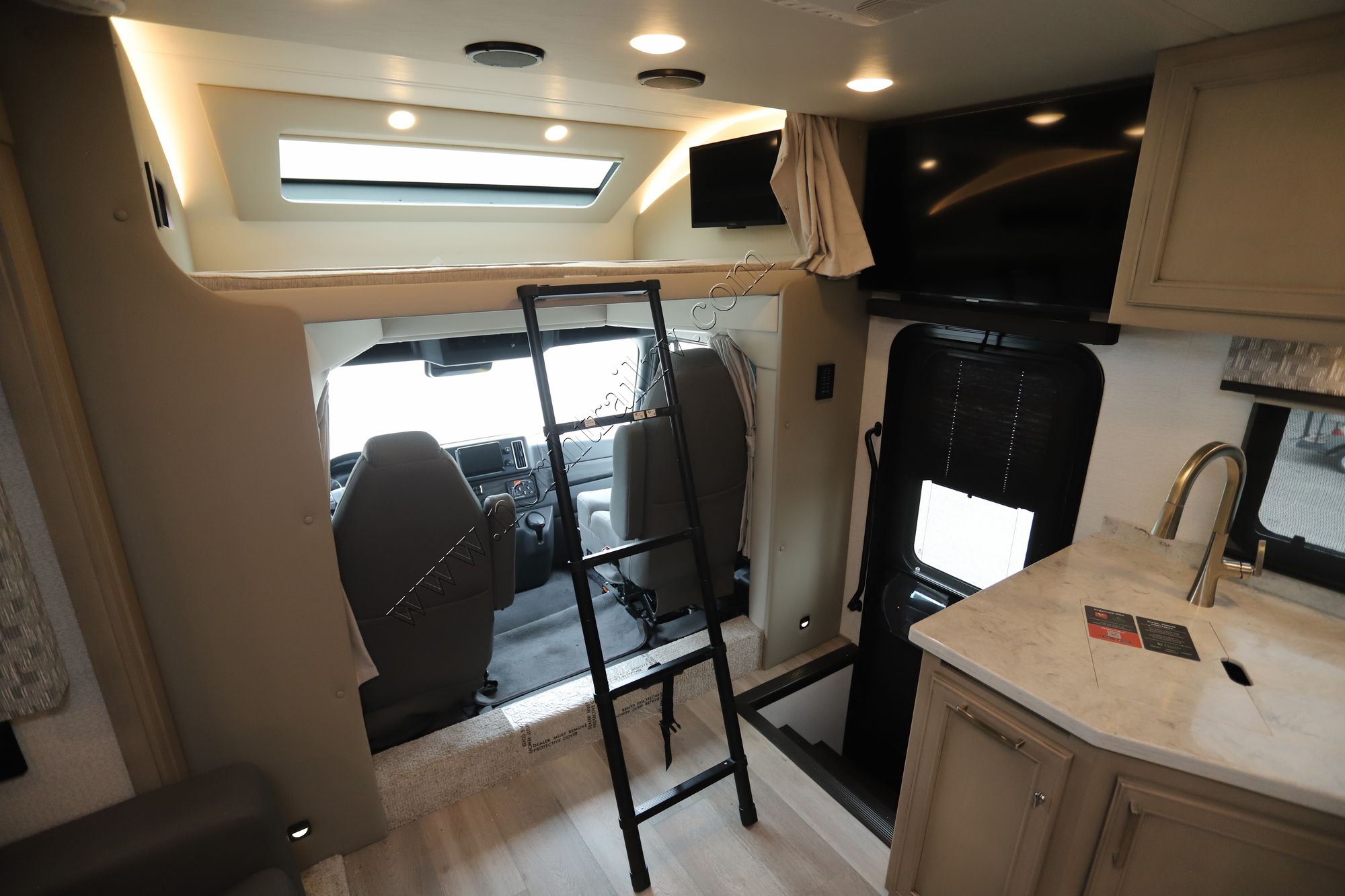 New 2025 Renegade Rv Verona 36VSB Super C  For Sale