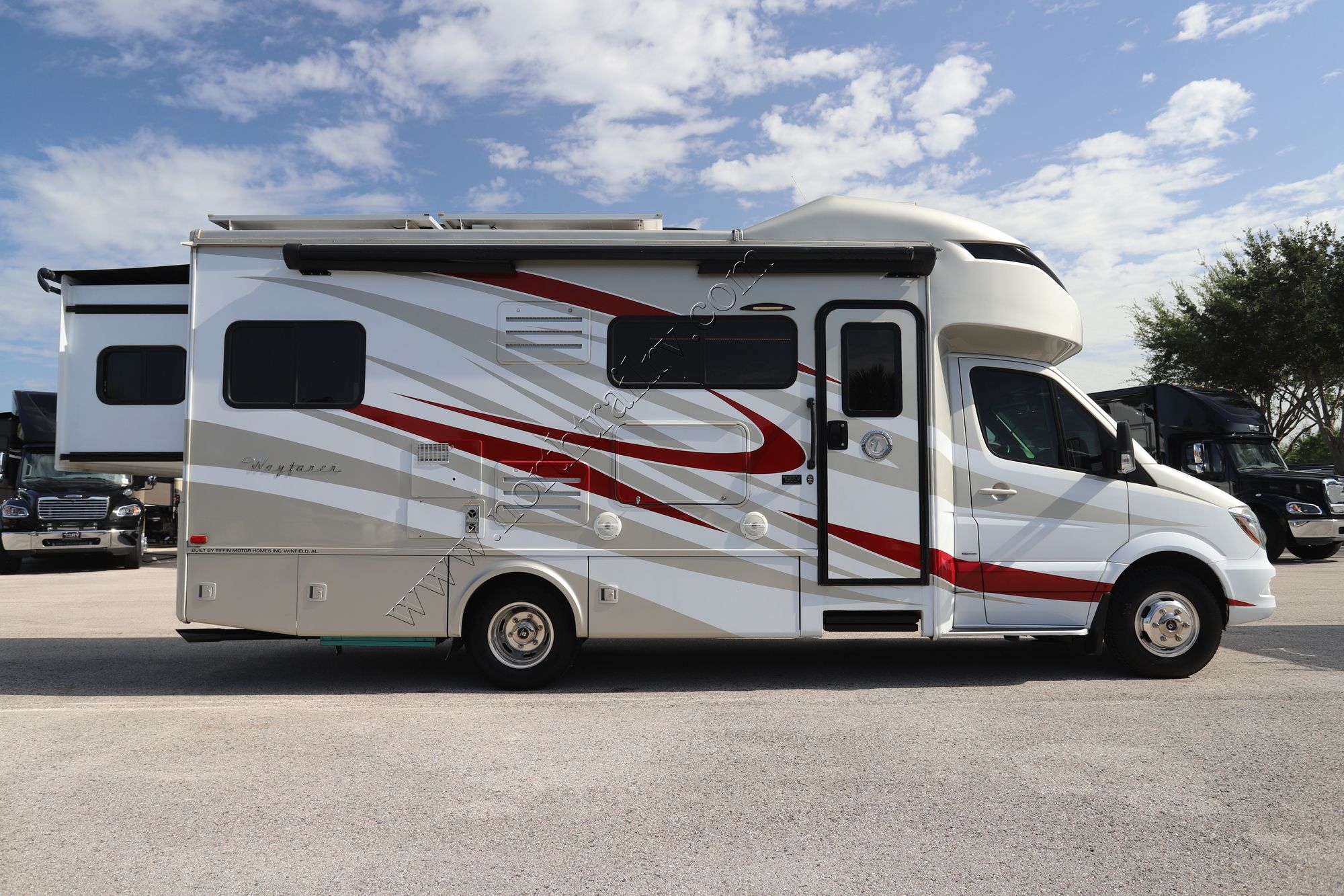 Used 2017 Tiffin Motor Homes Wayfarer 24QW Class C  For Sale