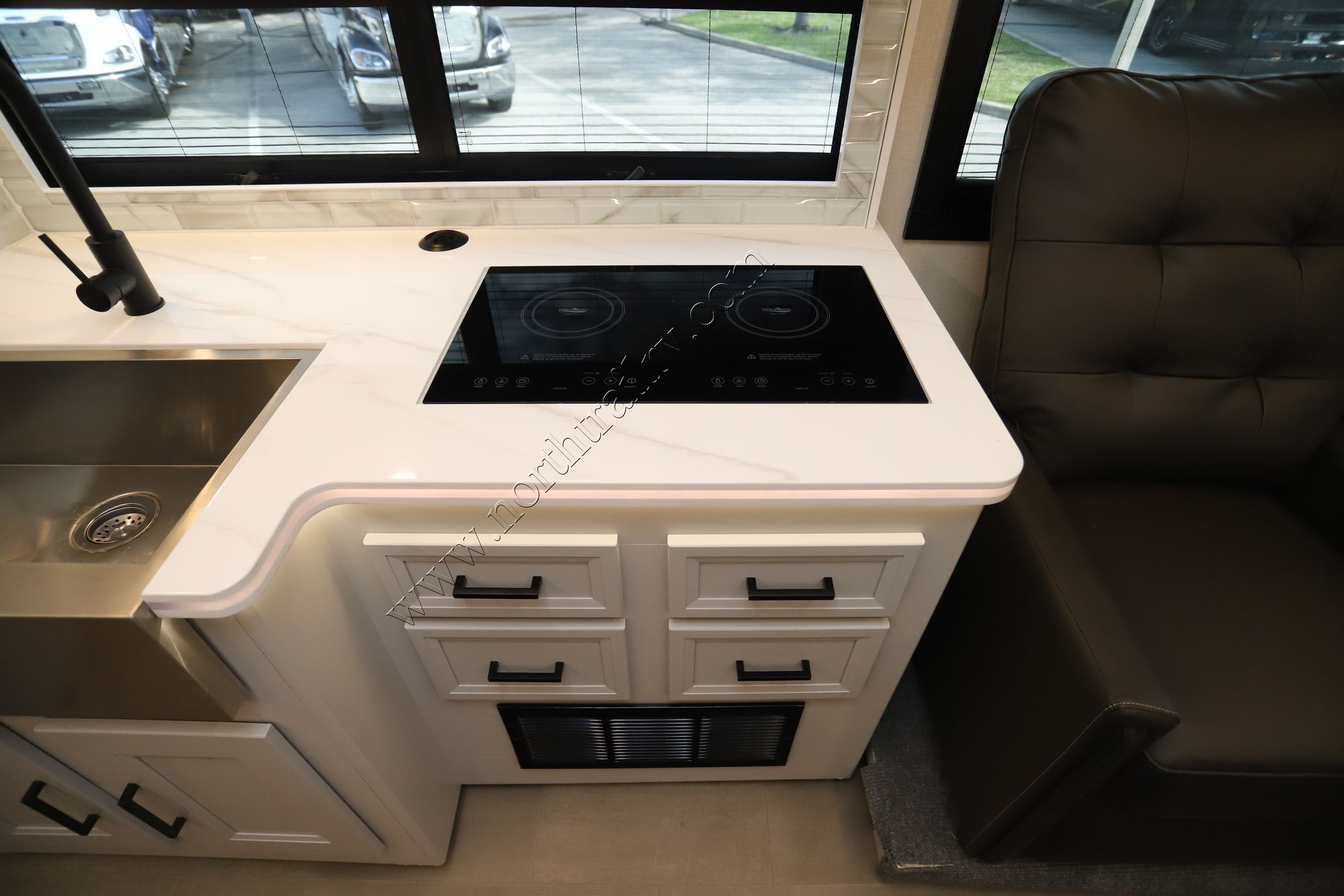 Used 2024 Coachmen Sportscoach 402TS Class A  For Sale