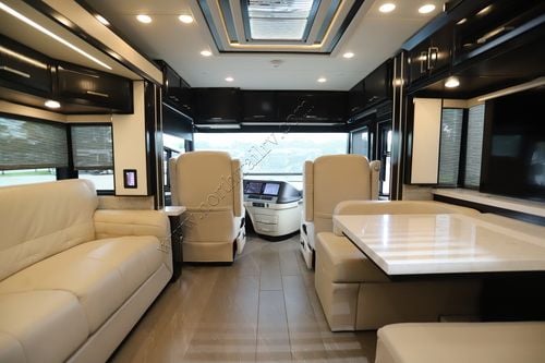 2022 Newmar New Aire 3543