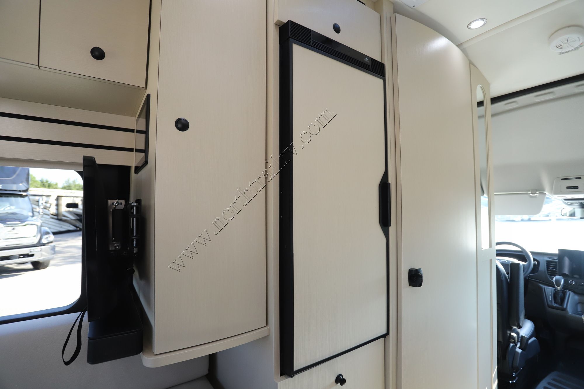 New 2025 Pleasure-Way Ontour 2 Class B  For Sale