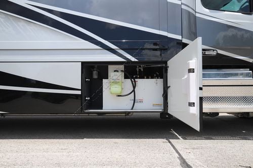 2025 Renegade Rv Classic 45CMR Super C