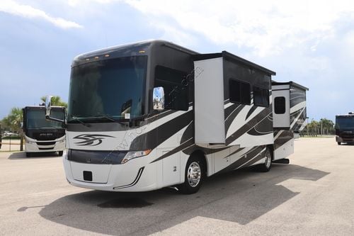 2022 Tiffin Motor Homes Allegro Red 33AL Class A