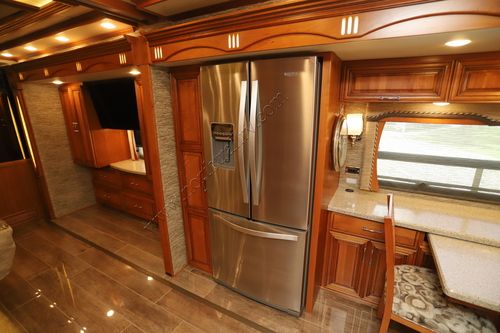 2018 Newmar Mountain Aire 4047