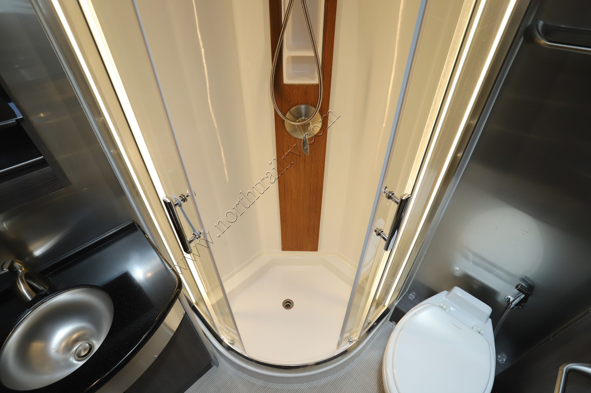 Used 2022 Airstream Atlas MURPHY SUITE Class C  For Sale