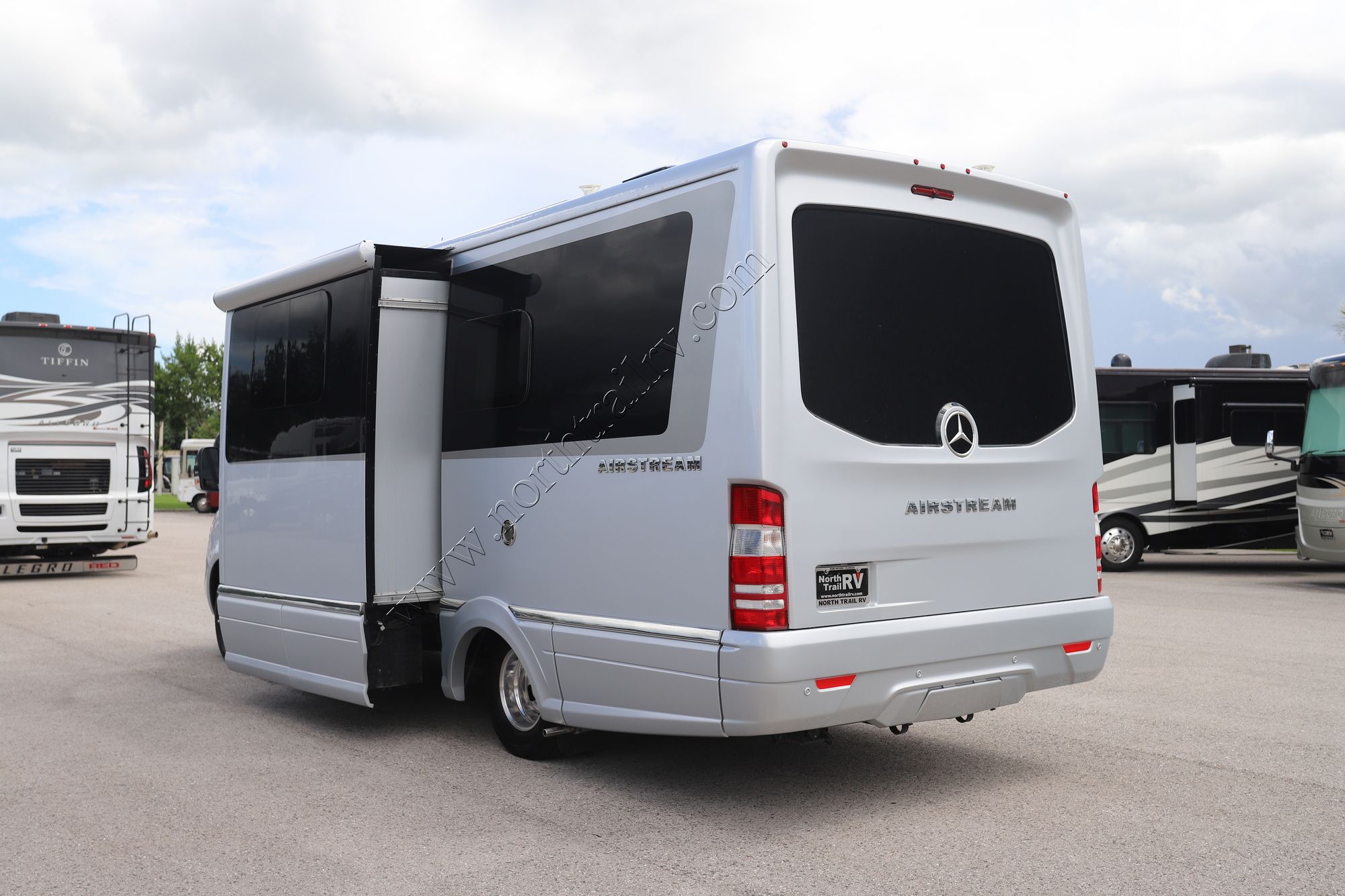 Used 2022 Airstream Atlas MURPHY SUITE Class C  For Sale