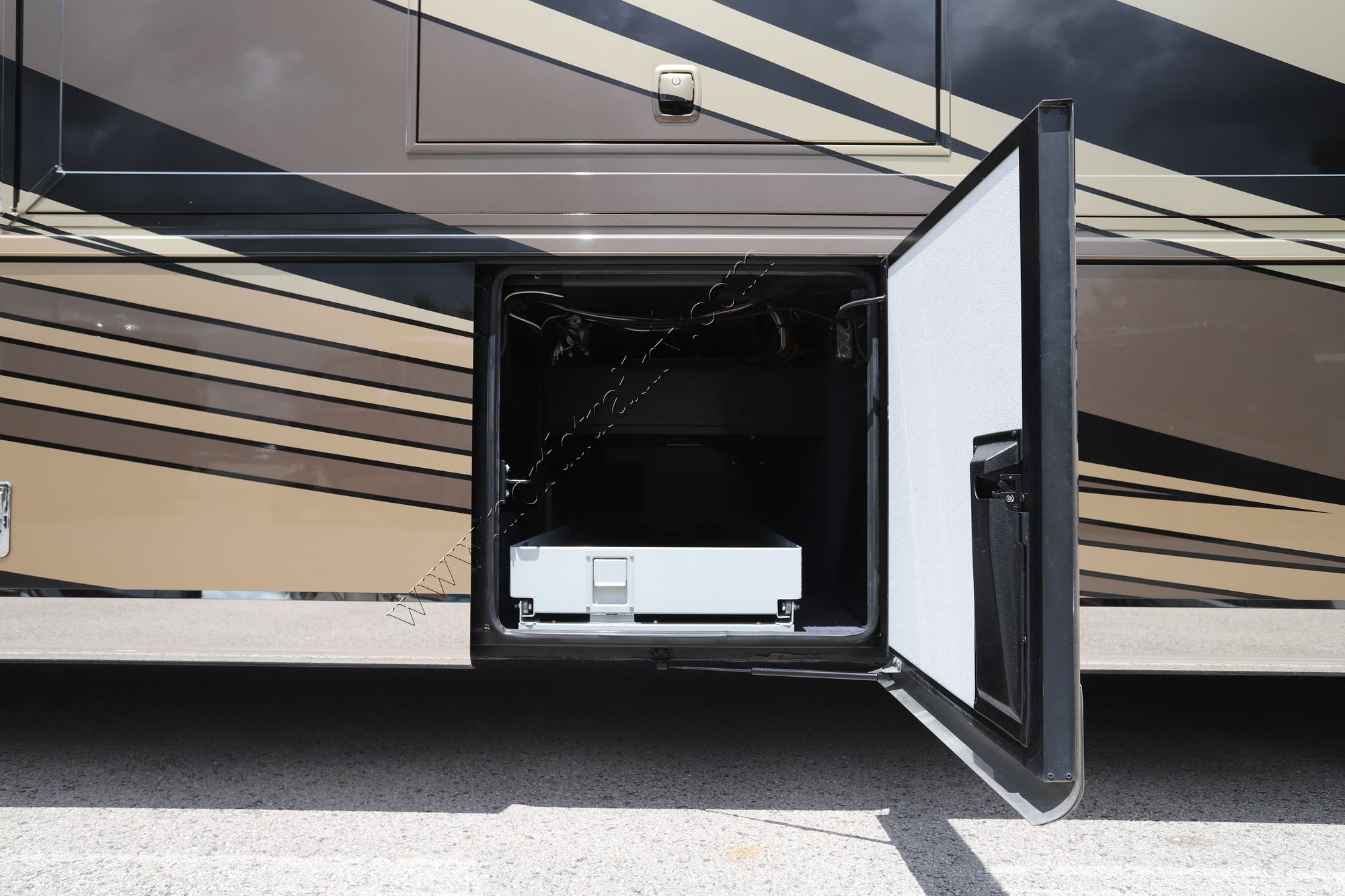 Used 2018 Newmar Mountain Aire 4047 Class A  For Sale