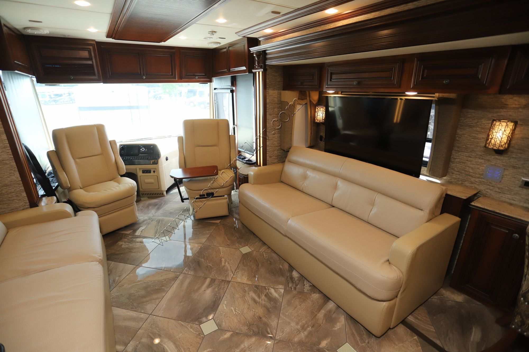 Used 2016 Newmar Dutch Star 4381 Class A  For Sale