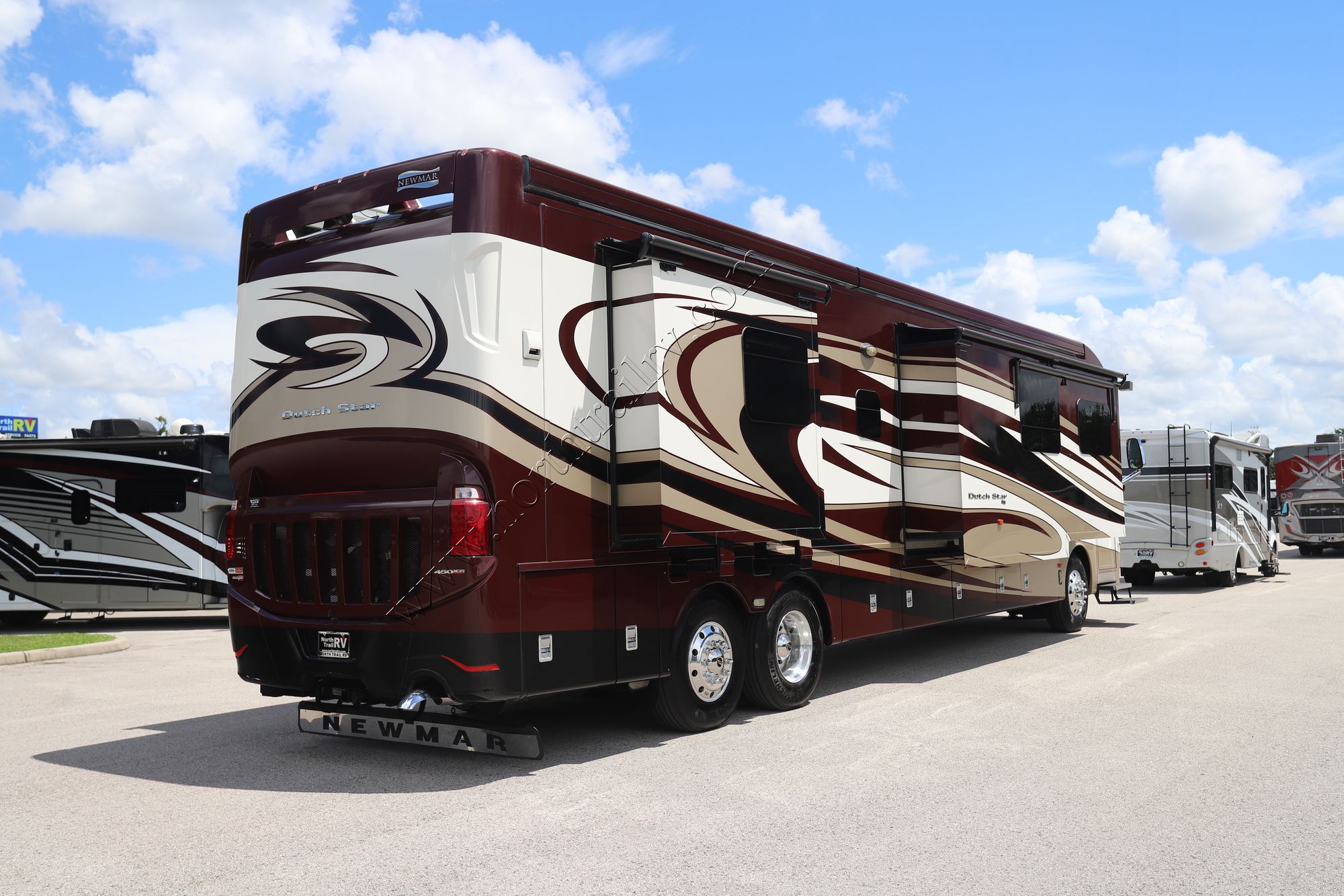 Used 2016 Newmar Dutch Star 4381 Class A  For Sale