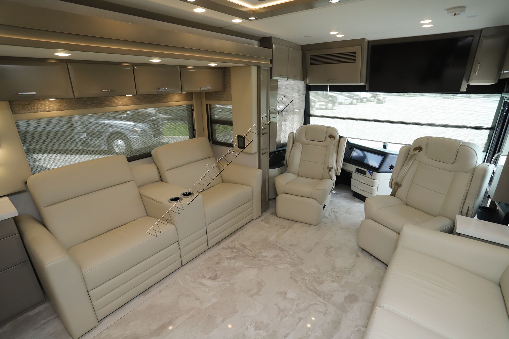 New 2025 Newmar Mountain Aire 4118 Class A  For Sale