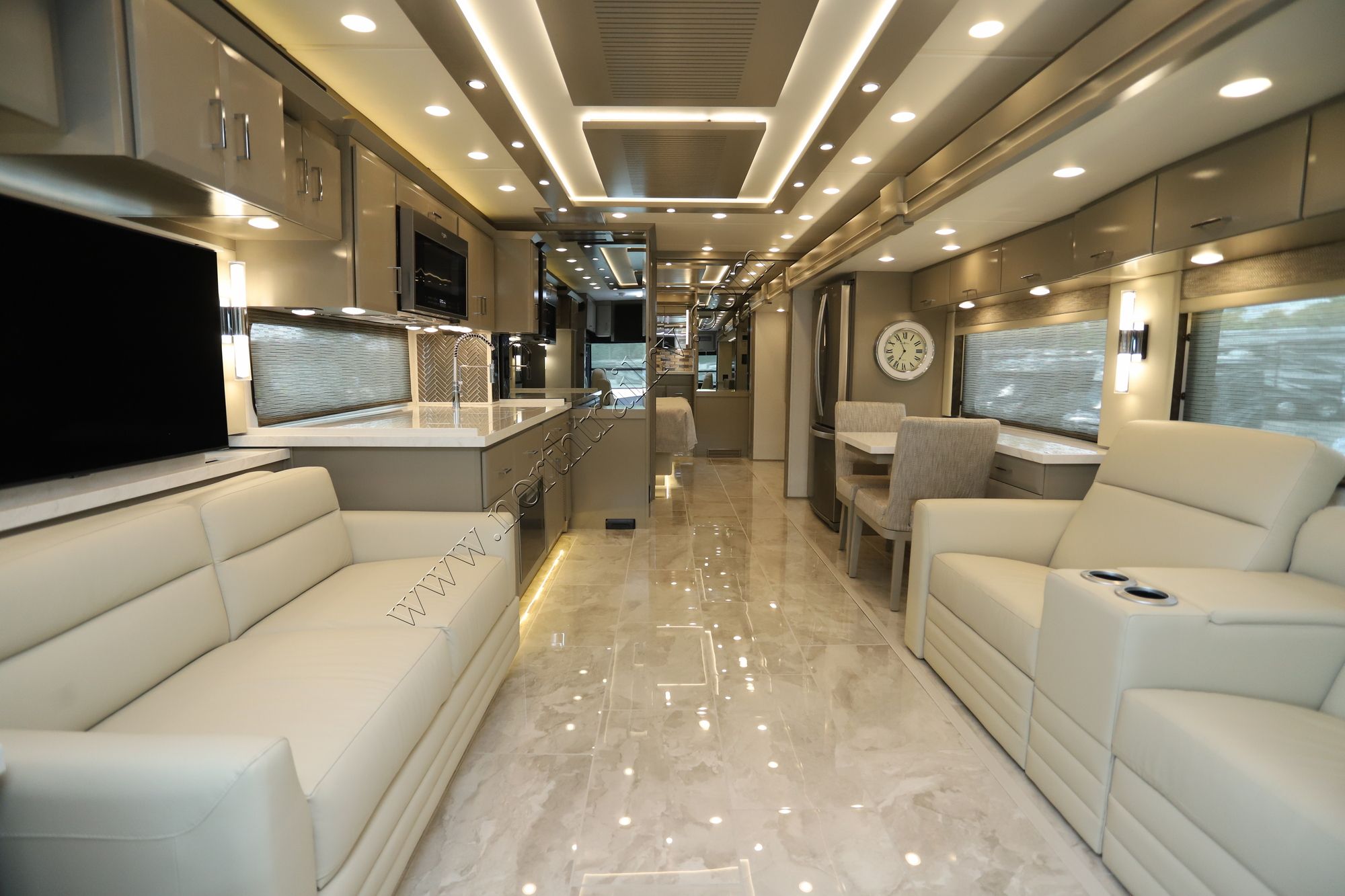 New 2025 Newmar Mountain Aire 4118 Class A  For Sale