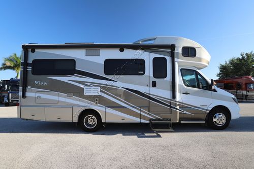 2017 Winnebago View 24J