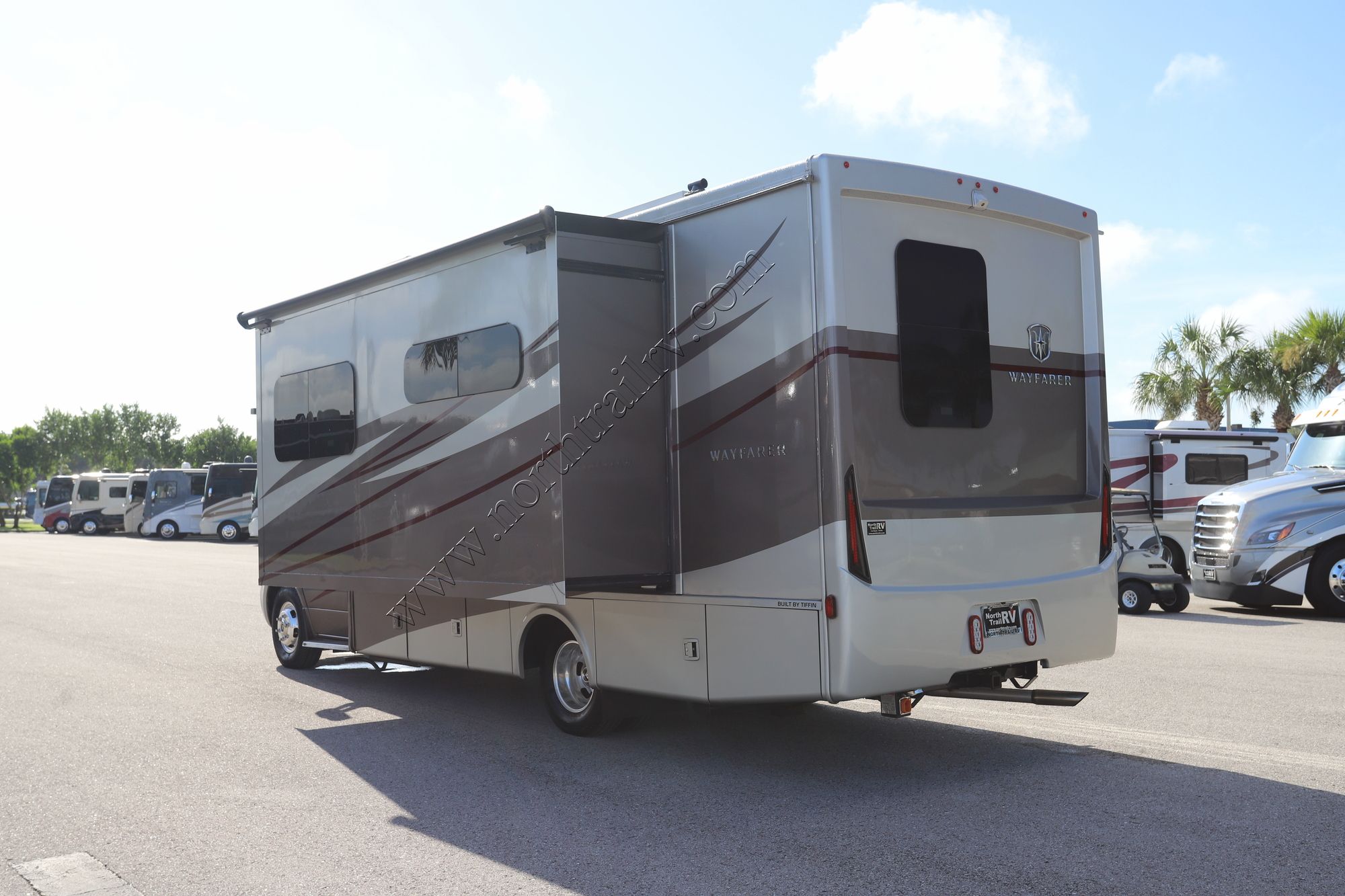 Used 2023 Tiffin Motor Homes Wayfarer 25RW Class C  For Sale