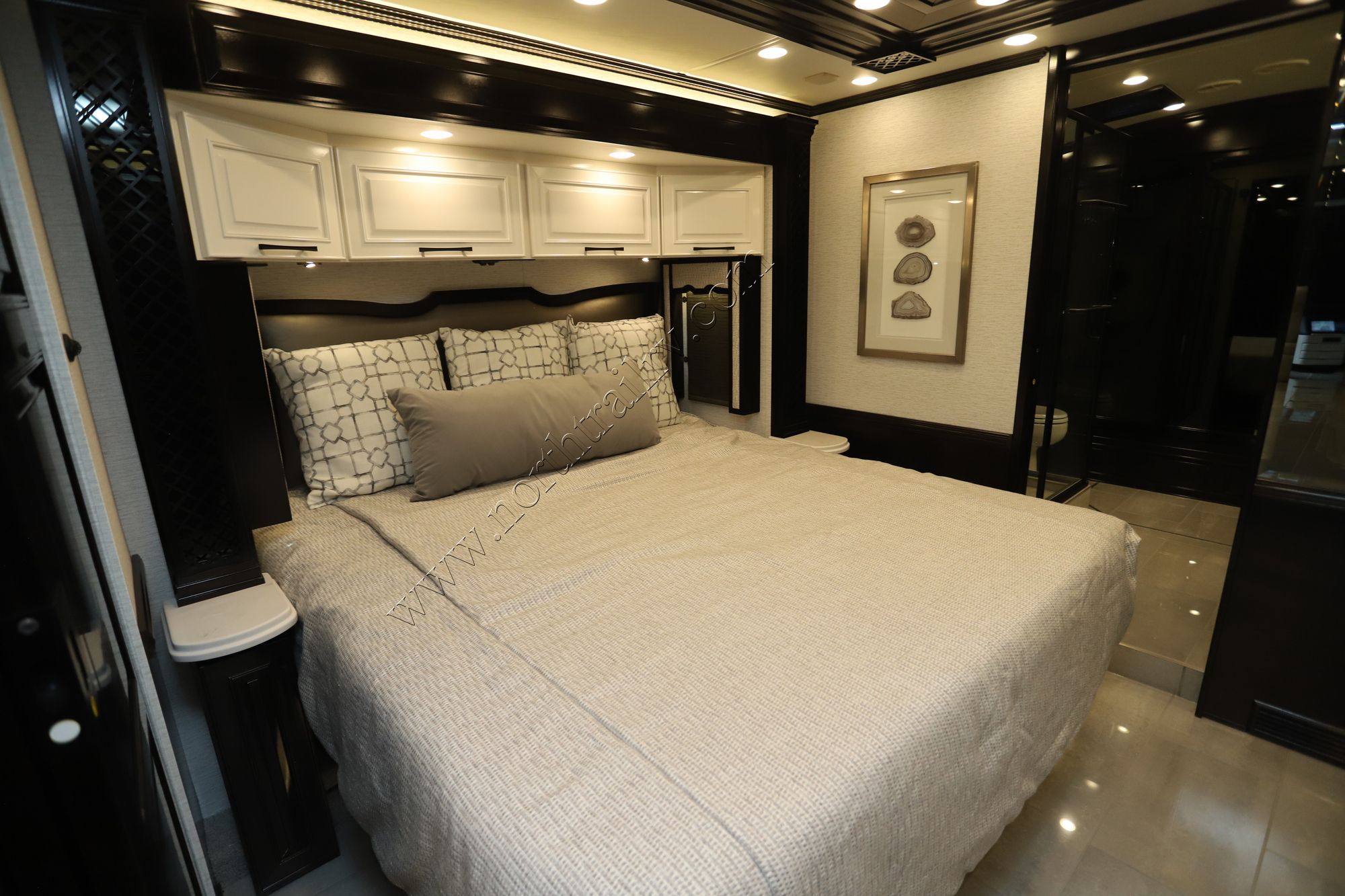 New 2025 Newmar London Aire 4551 Class A  For Sale