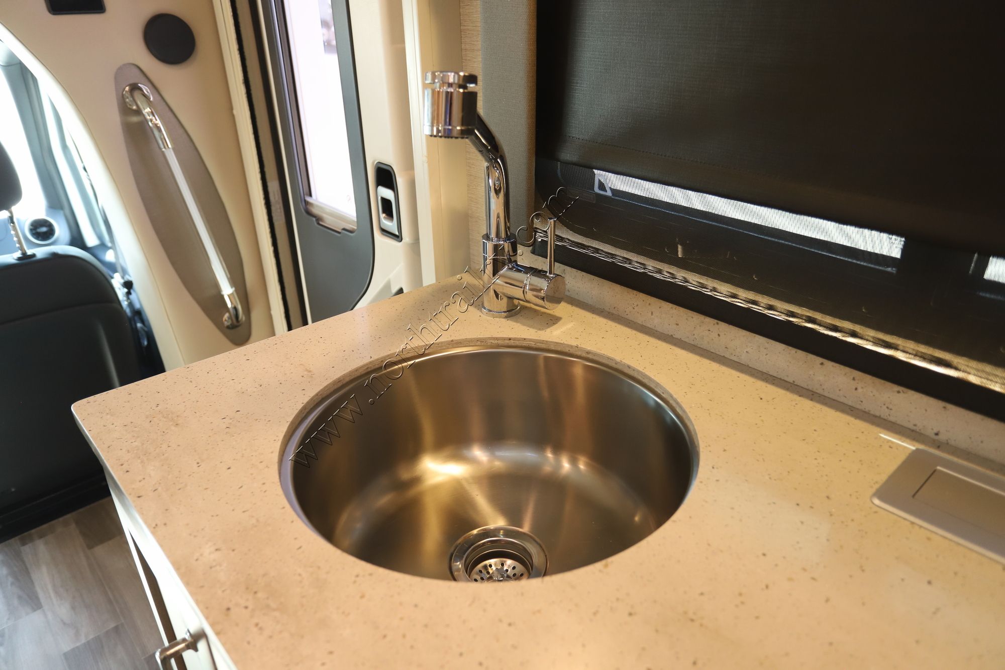 Used 2023 Tiffin Motor Homes Wayfarer 25RW Class C  For Sale